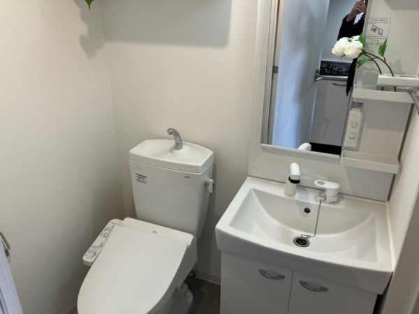 エグゼ大阪CITYアインツ6階1K トイレの画像