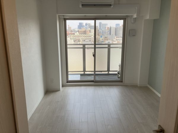 エグゼ大阪CITYアインツ7階1K リビングの画像