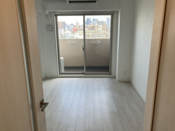 エグゼ大阪CITYアインツ7階1K リビングの画像