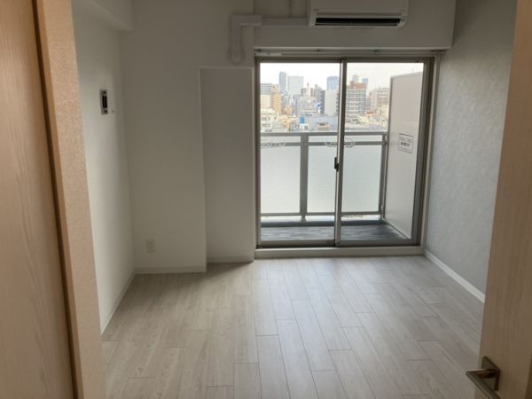 エグゼ大阪CITYアインツ8階1K リビングの画像