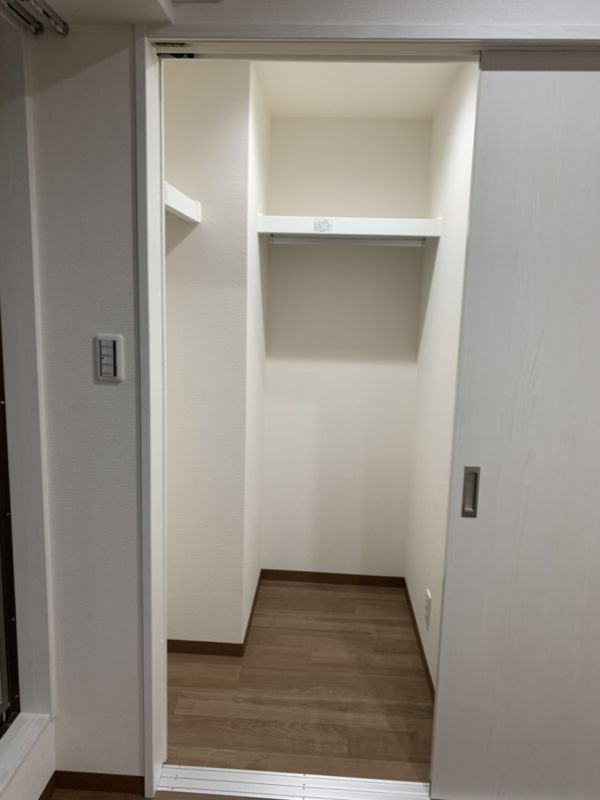 ユニッソン朝潮橋2階1K 収納の画像