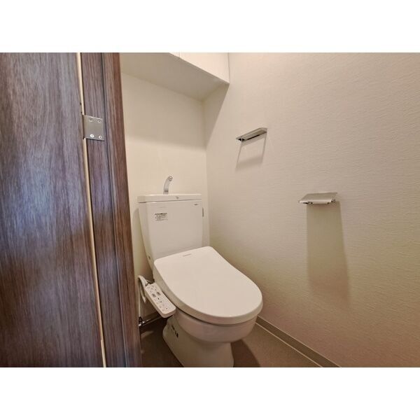 スプランディッド堀江15階1LDK トイレの画像