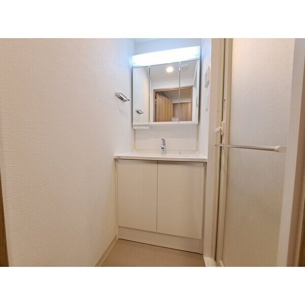 スプランディッド堀江15階1DK 洗面所の画像