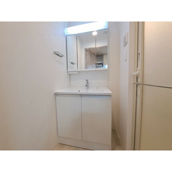 スプランディッド堀江10階2K 洗面所の画像