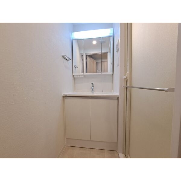 スプランディッド堀江8階1DK 洗面所の画像