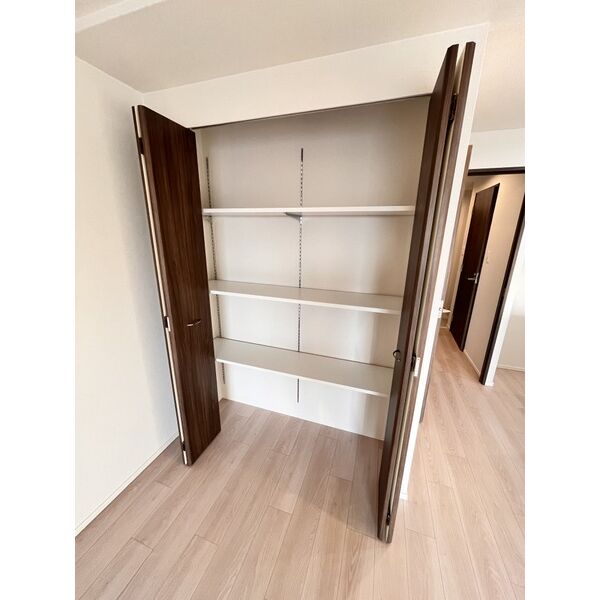 スプランディッド中百舌鳥7階1LDK 収納の画像