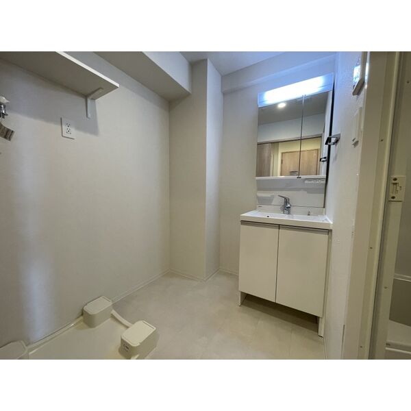 スプランディッド茨木天王4階1LDK 洗面所の画像