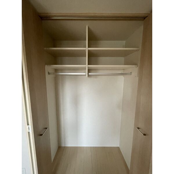 スプランディッド茨木天王2階1LDK 収納の画像