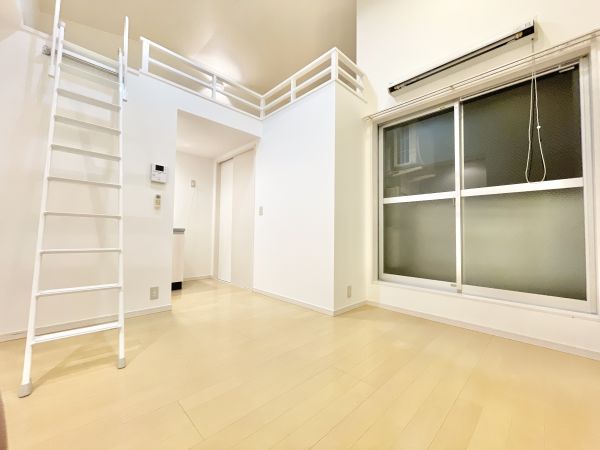 エスポワールOSUGI2階1R リビングの画像