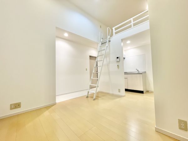 エスポワールOSUGI2階1R 部屋①の画像