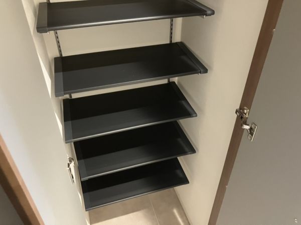 エメルミナ豊中岡町3階1K 収納の画像