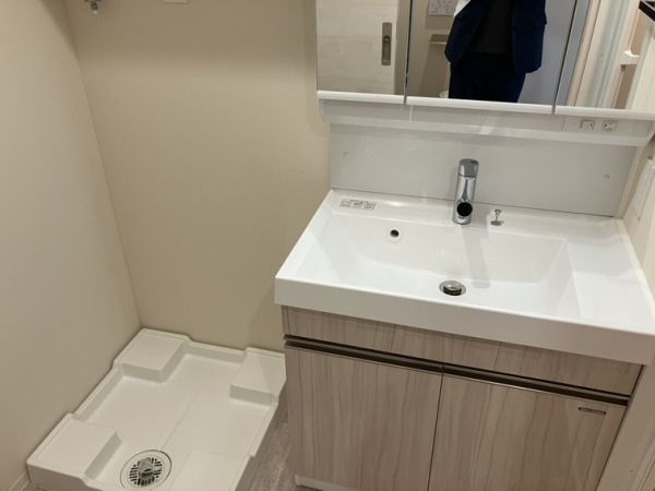 エメルミナ豊中岡町4階1K 洗面所の画像