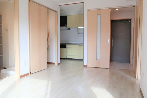 レジデンス八楽3階2DK 部屋①の画像