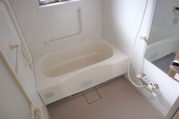 レジデンス八楽5階1DK お風呂の画像