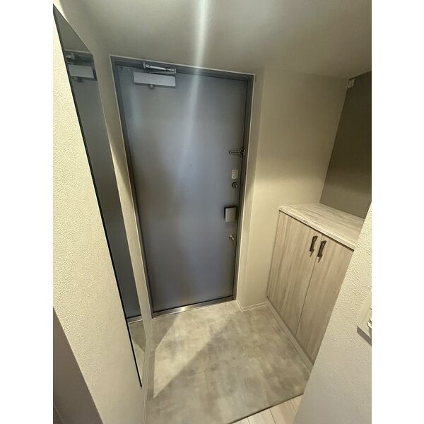 ブランシエスタ天満06階1DK 玄関の画像