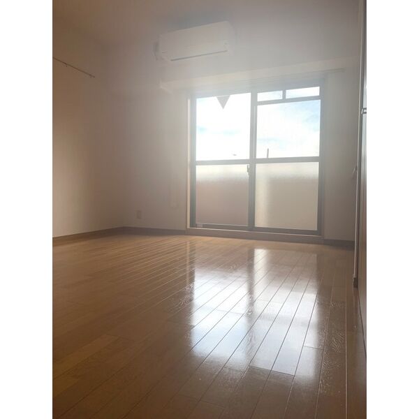 	エル・セレーノ九条02階1K リビングの画像