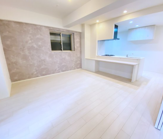 スプランディッド上本町WEST14階2LDK リビングの画像