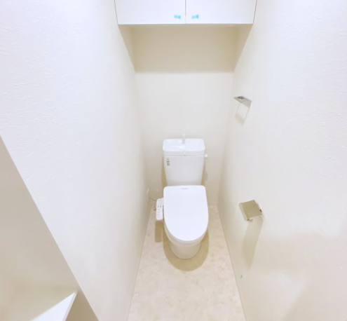 スプランディッド上本町WEST14階2LDK トイレの画像