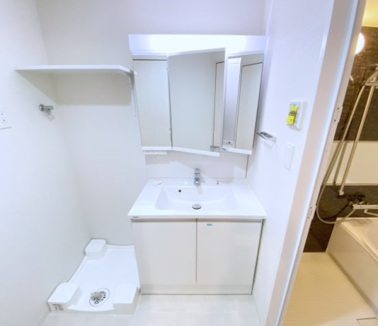 スプランディッド上本町WEST14階2LDK 洗面所の画像