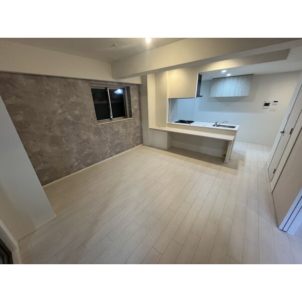 スプランディッド上本町WEST2階1LDK リビングの画像