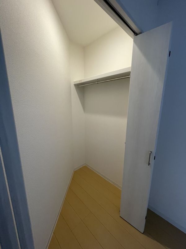 カルム共栄1階1LDK 収納の画像