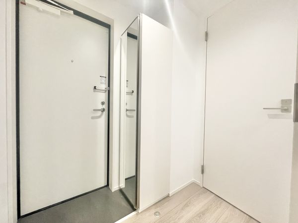 Kerasia2階1LDK 玄関の画像