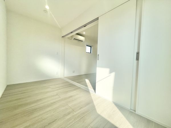 Kerasia2階1LDK 部屋①の画像