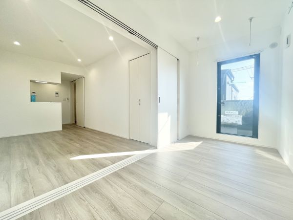 Kerasia1階1LDK リビングの画像