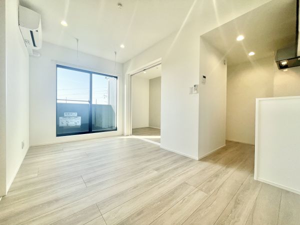 Kerasia1階1LDK リビングの画像