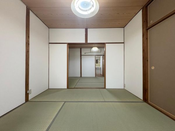 萩原文化1階2DK 部屋①の画像