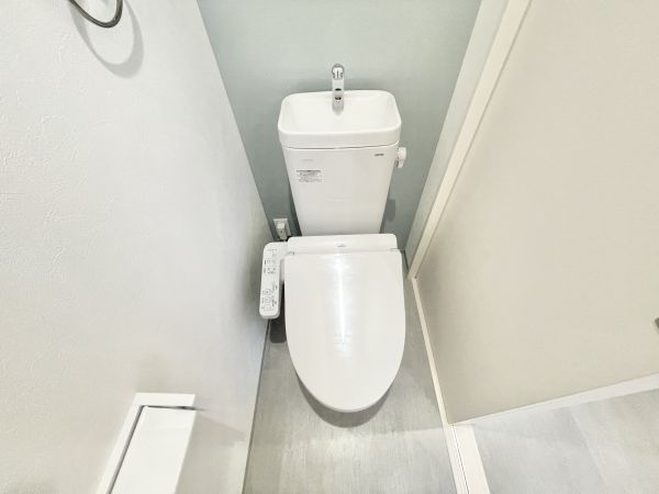 リュクスシティー黄金3階1K トイレの画像