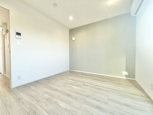 リュクスシティー黄金2階1K 部屋②の画像