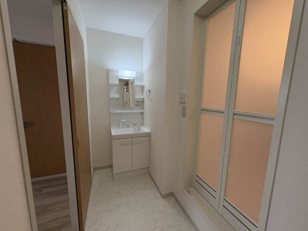 メゾンクレール1階1LDK 洗面所の画像