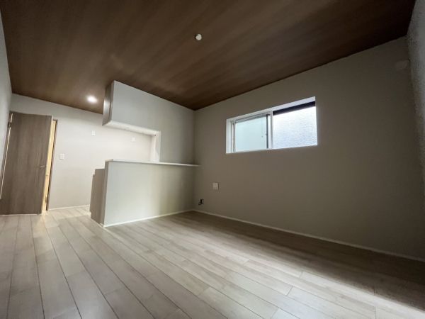 セイワパレス門真 1階1LDK リビングの画像