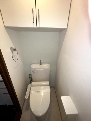 サンメゾン難波　1階3DK トイレの画像
