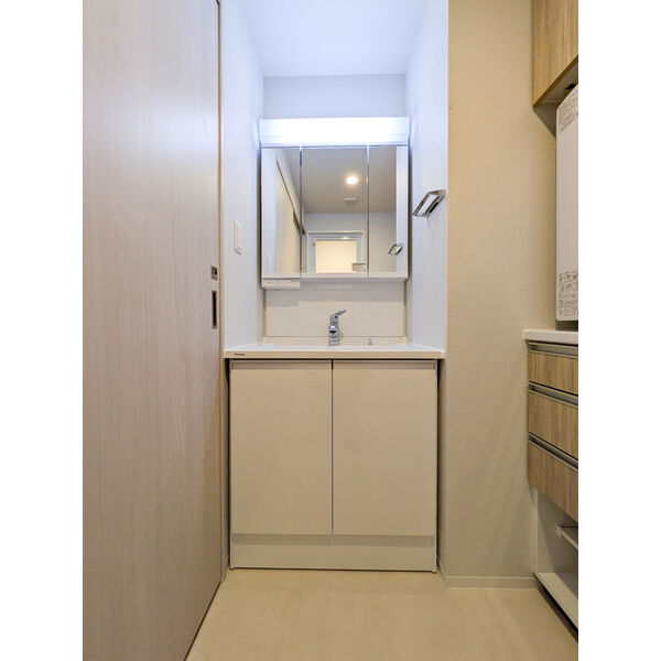 スプランディッド城東関目8階2LDK 洗面所の画像