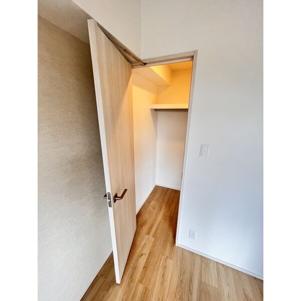 スプランディッド城東関目9階2LDK 収納の画像