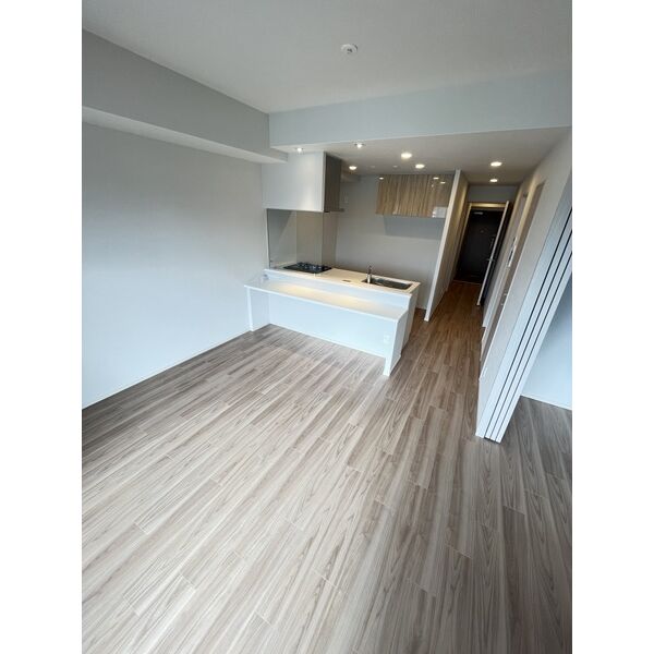 スプランディッド城東関目8階2LDK リビングの画像