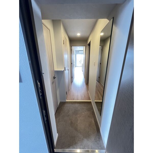 スプランディッド城東関目8階2LDK 玄関の画像