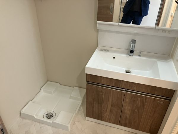 エメルミナ豊中岡町4階1K 洗面所の画像