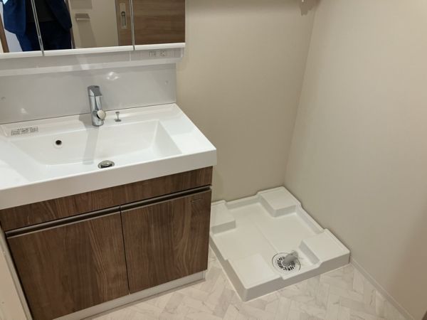 エメルミナ豊中岡町5階1K 洗面所の画像