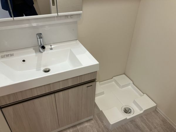 エメルミナ豊中岡町5階1K 洗面所の画像