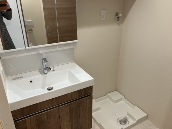 エメルミナ豊中岡町6階1K 洗面所の画像