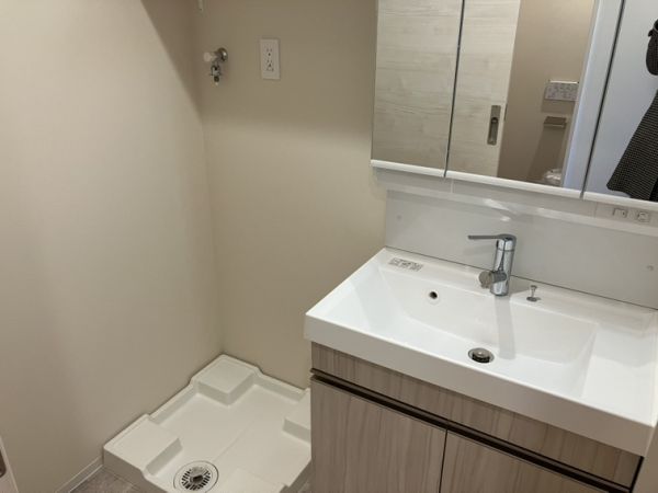 エメルミナ豊中岡町7階1K 洗面所の画像