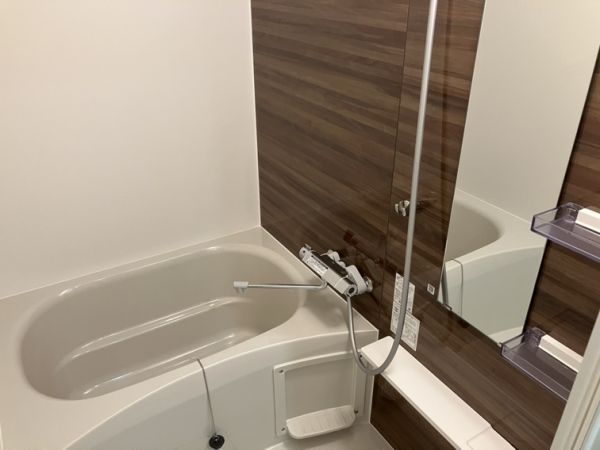 エメルミナ豊中岡町8階1K お風呂の画像