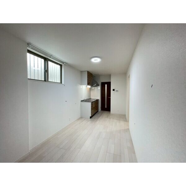 DEAR KINDAI02階1DK リビングの画像