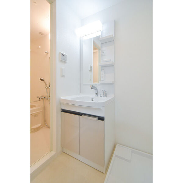 	ファーストフィオーレ長田グランディール14階1K 洗面所の画像