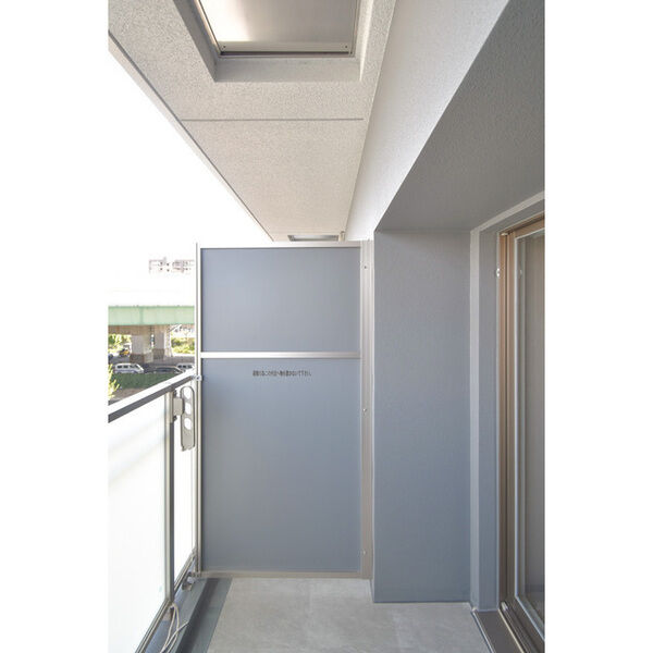 	ファーストフィオーレ長田グランディール14階1K ベランダの画像