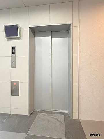 エグゼ大阪ＣＩＴＹルーエ2階1K 玄関の画像