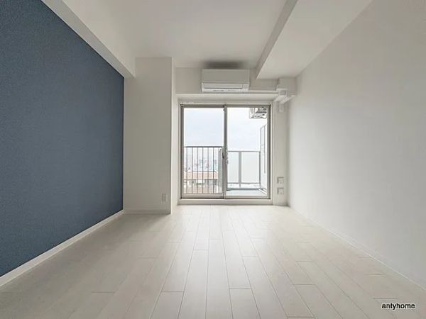 エグゼ大阪ＣＩＴＹルーエ3階1K リビングの画像